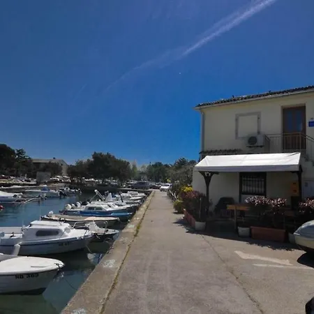 Dina Sea View Новиград
